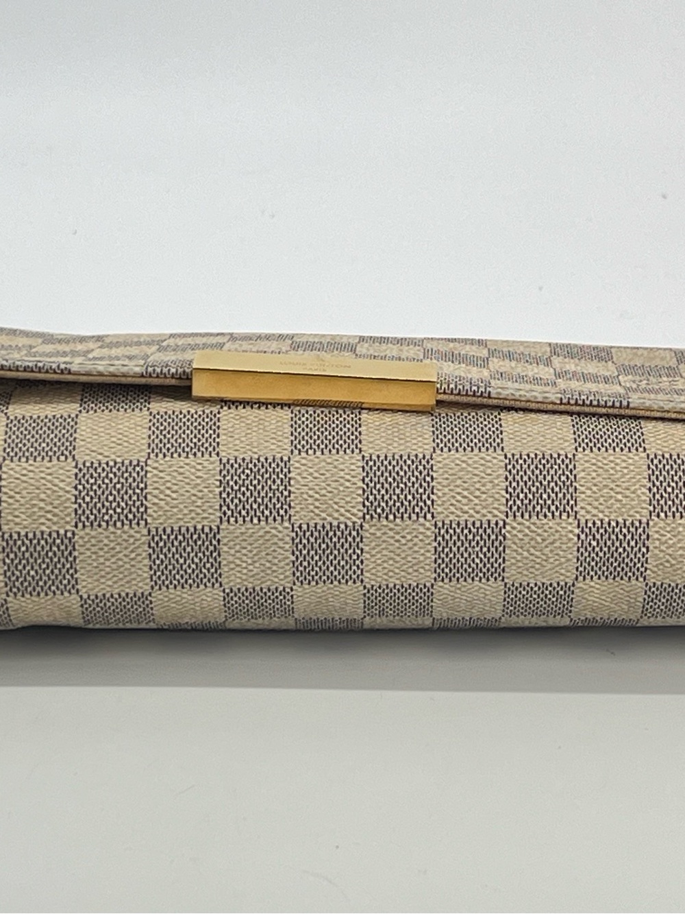 Louis Vuitton Damier Azur Favorite PM Crossbody Bag - Picture 8 of 12